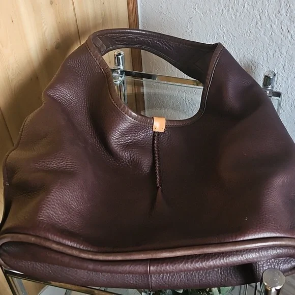 UGG Brown Leather Hobo Bag. - Picture 6 of 6